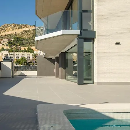 Apartment Modern Sea Front Jacuzzi Blue Sky *
