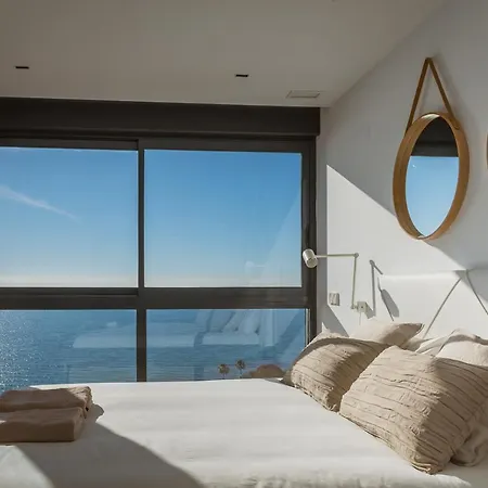 Modern Sea Front Jacuzzi Blue Sky * Alicante